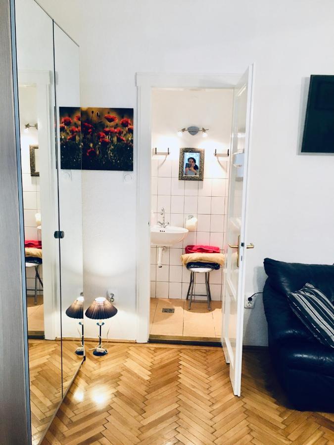 Appartement Romantic Studio In Budapest 12Th District Close To Mom Park Extérieur photo